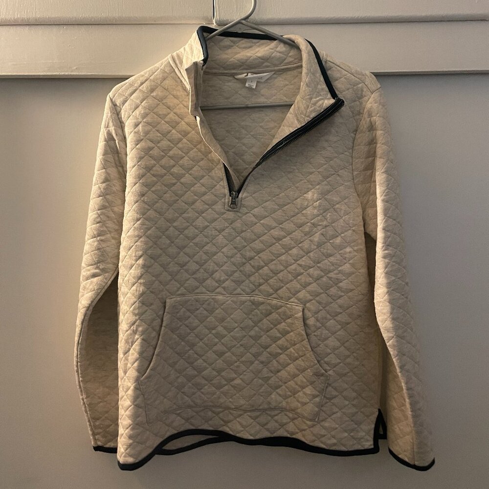 Womens quilted quarter zip pullover